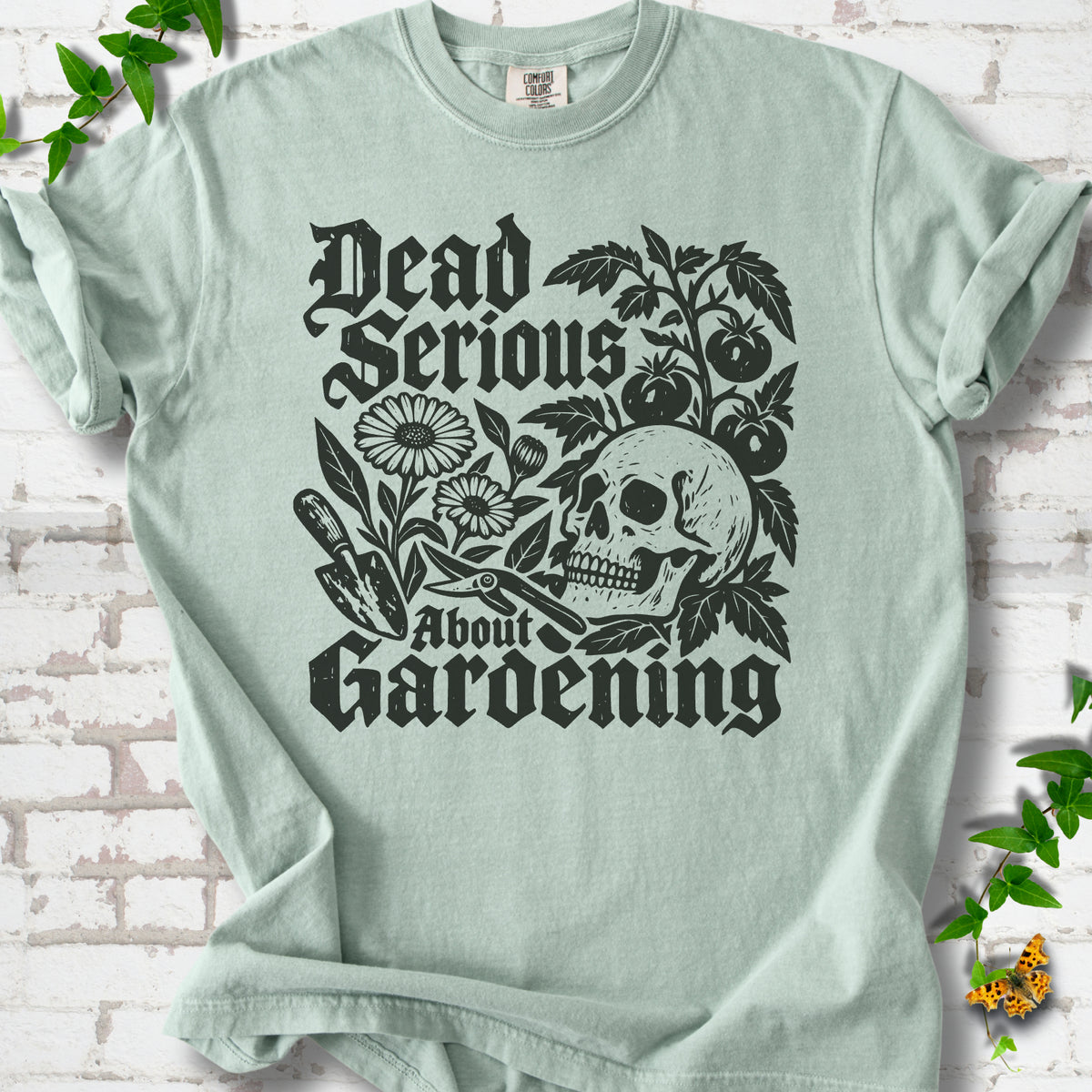 Bay Comfort Colors® T-shirt with cream Dead Serious About Gardening graphic