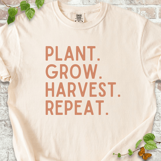 Ivory Comfort Colors™ T-shirt with minimalist fall harvest typography design